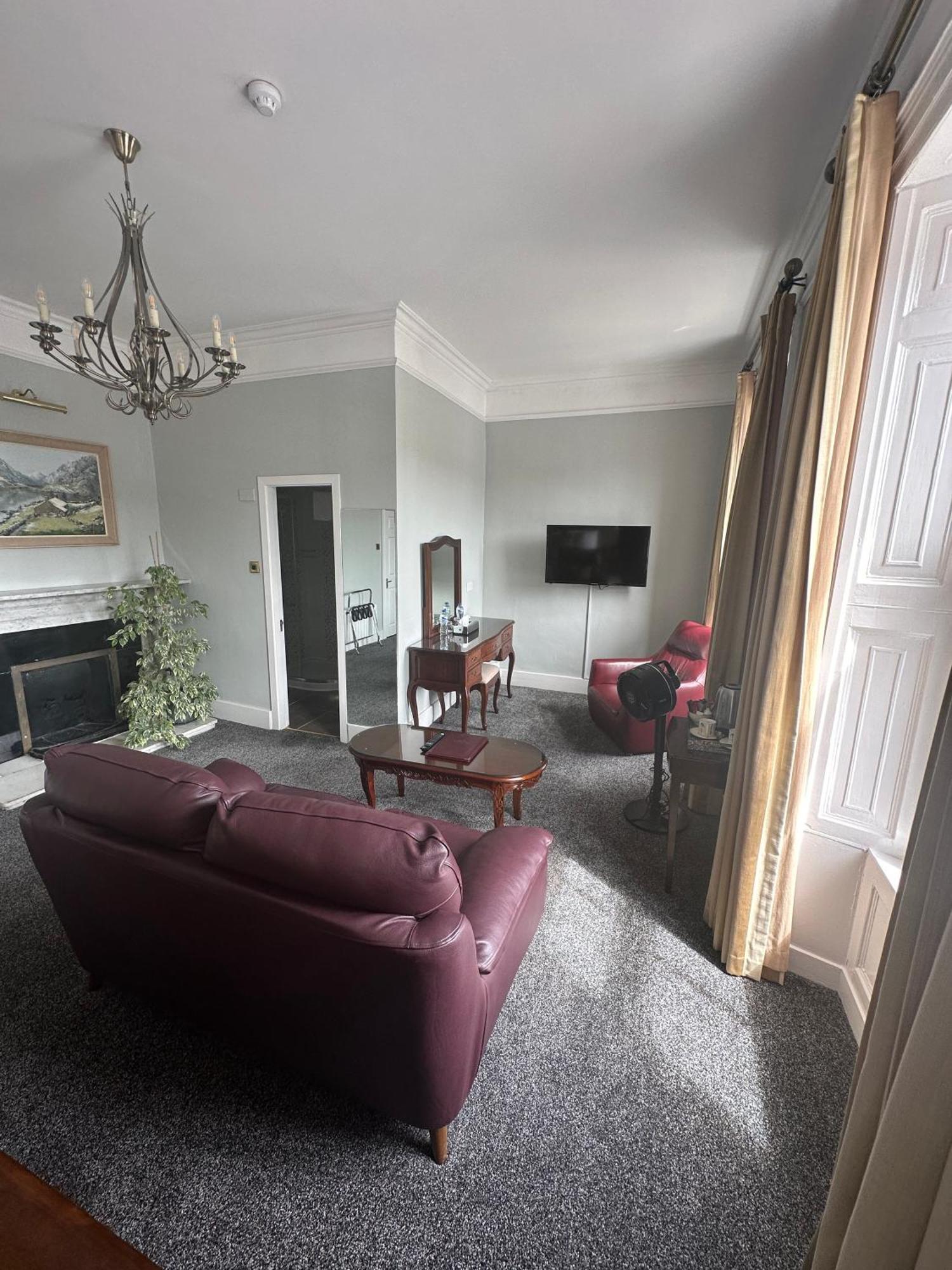 Готель Long Quay House Кінсейл Екстер'єр фото